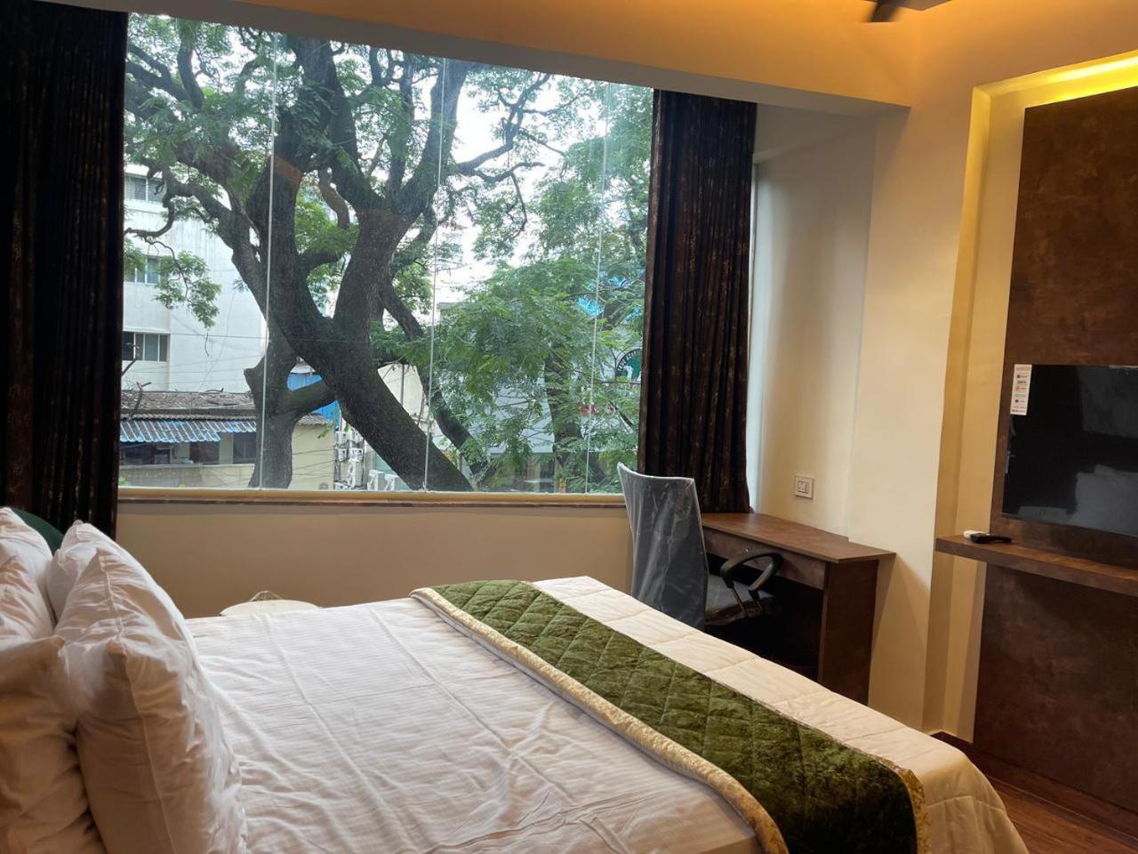 The Taaj Inn บังกาลอร์ ภายนอก รูปภาพ