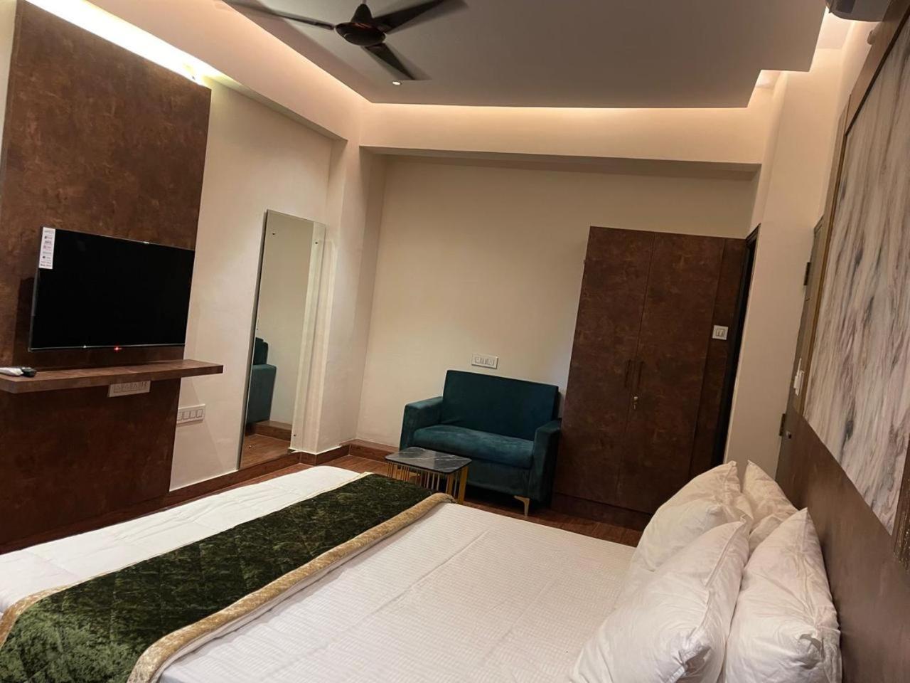 The Taaj Inn บังกาลอร์ ภายนอก รูปภาพ